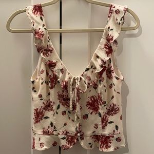 ASTR The Sleeveless crop top, SRING 🌼 Perfect